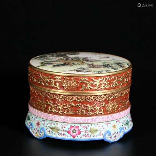 Famille Rose Porcelain Gold Painted Box ,China