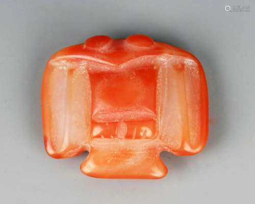 A OLD RED JADE IN FIGURE OF BIRD