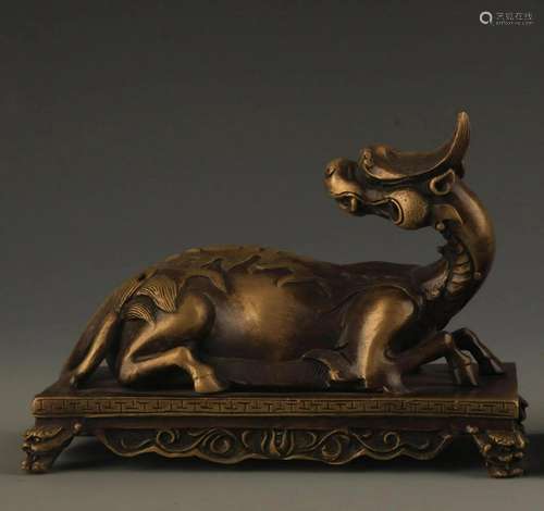 FINE BRONZE KILIN DECORATION