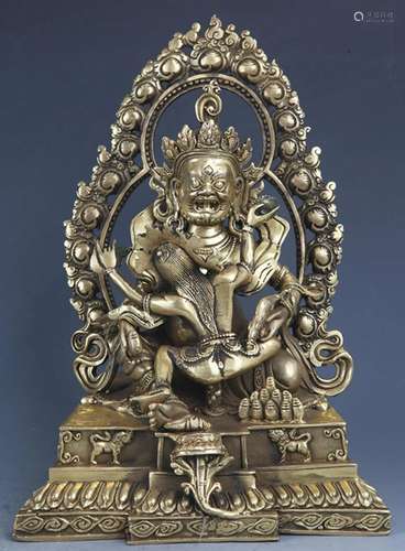 A FINELY CARVED BRONZE BUDDHA