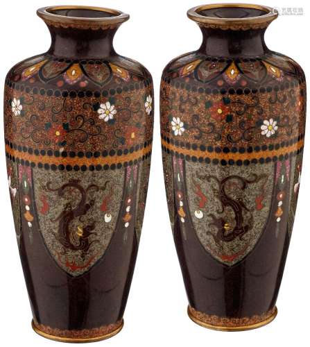 Paar kleine Cloisonné Vasen