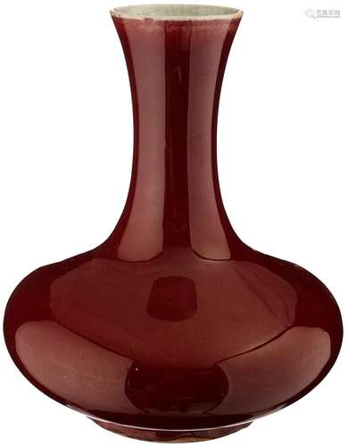 Grosse Sang-de-Boeuf Vase