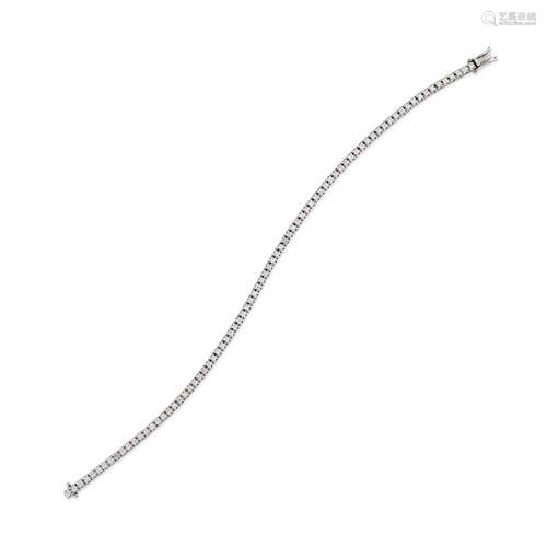 A 18K white gold and diamond tennis bracelet