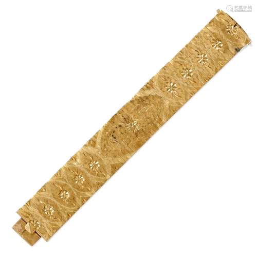 A 18K yellow gold bracelet, circa 1950