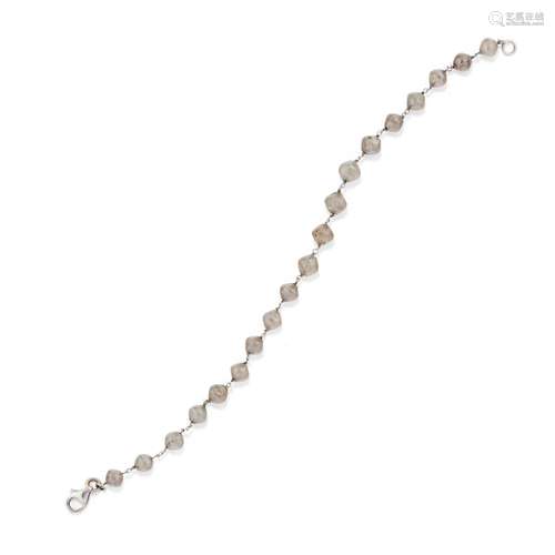 A 18K white gold and diamond bracelet