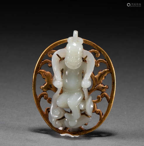 Chinese tang Dynasty hetian jade gold-plated figure pendant