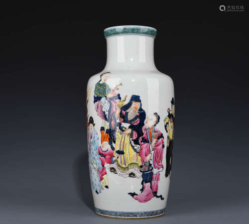 Blue and white colorful cylinder vase from Qing Dynasty