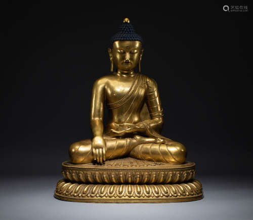 Chinese Qing Dynasty bronze gilt Buddha statue of Sakyamuni