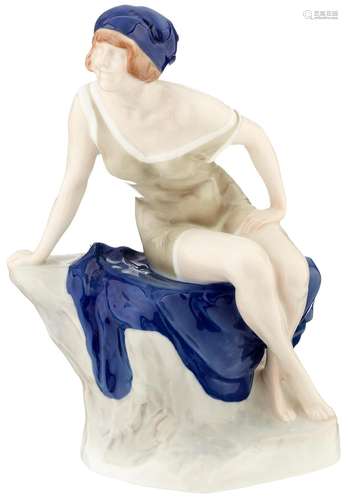 Figur "vor dem Bade"