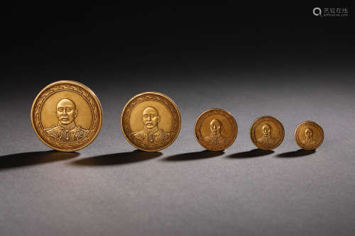 Qing Dynasty gold-made big head
A set of coins