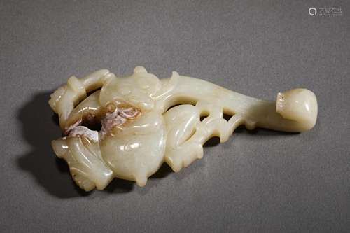 Han Dynasty Hetian jade animal head with hook