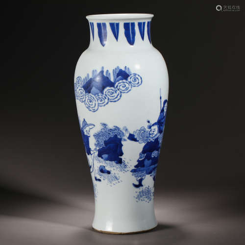 Qing Dynasty blue and white figure statue