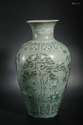 Song Dynasty Korean Porcelain Flower and Bird Vase