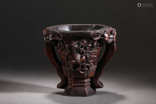 Qing Dynasty Agarwood and Beast Design  Cup