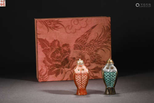 Qing Dynasty Porcelain Snuff Bottle