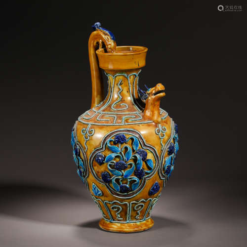 Ming Dynasty Yellow Glazed Dragon-patterned Portable Pot