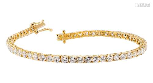 Tennis bracelet with diamonds