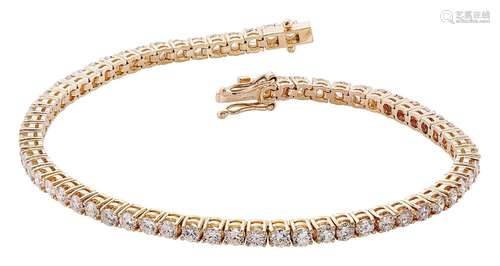 Tennis bracelet with diamonds