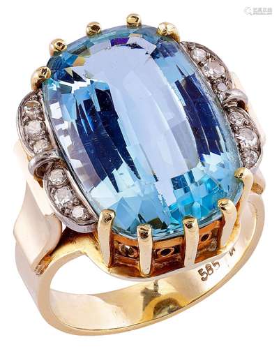 Aquamarine ring with diamonds in retro style