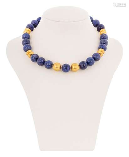 Lapis lazuli necklace with gold elements