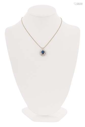 Cluster pendant with sapphire and diamonds on chain