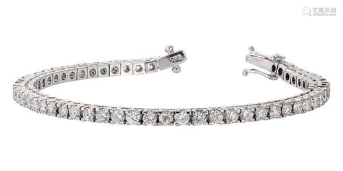 White gold alliance bracelet with diamonds