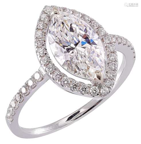 Engagement ring with 2 carats solitaire diamond and diamond ...