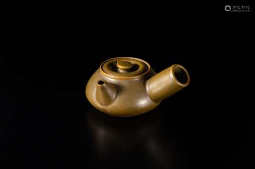 茶叶沫釉茶壶