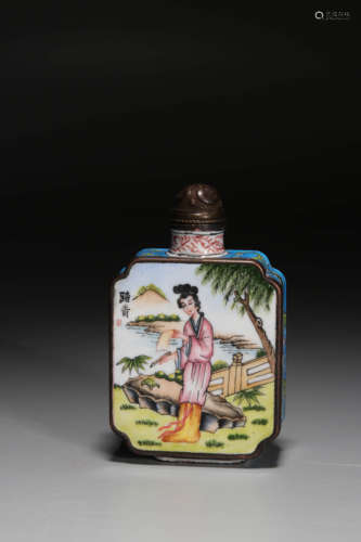 A Enamel Bronze Lady Snuff Bottle