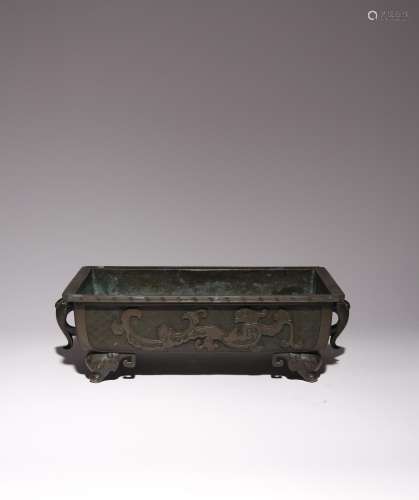 A JAPANESE RECTANGULAR JARDINIERE MEIJI PERIOD, 19TH CENTURY...