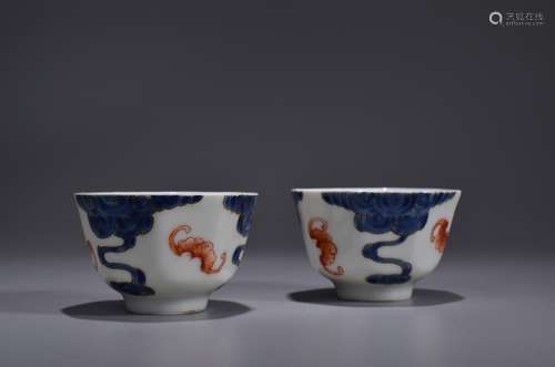 A Pair of Famille Rose Clouds and Bats Hexagonal Cups