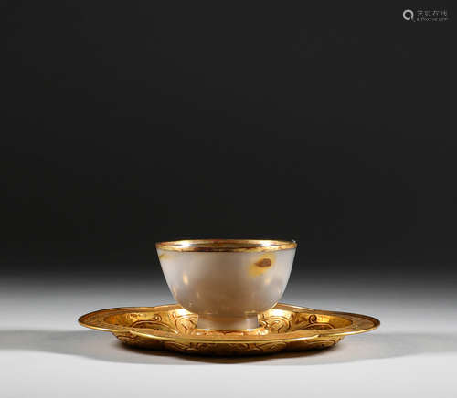 Silver gilded agate cup in Song Dynasty