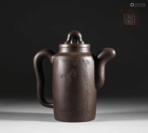 Purple clay pot in Qing Dynasty