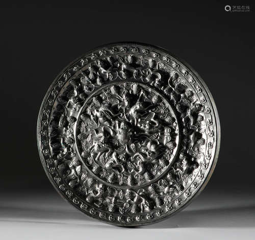 Han Dynasty, bronze auspicious beast mirror