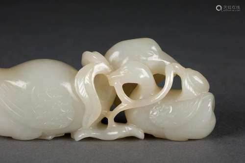 A Hetian White Jade Geese Figure