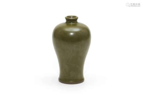 A Tea-Dust Glazed Meiping Vase