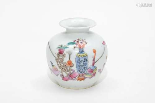 A Famille Rose Treasures Patterned Water Pot