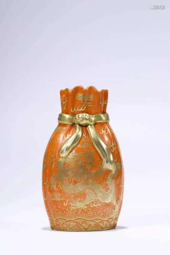 Gold-traced Lucky Bag-shaped Vase with Dragon Pattern
