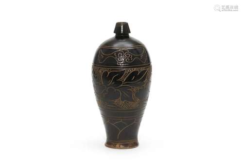 A Cizhou Ware Black Glazed Meiping Vase