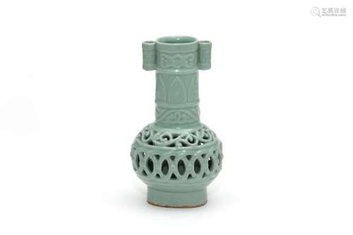 A Longquan Celadon Glazed Hollowed Vase