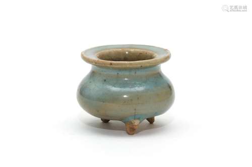 A Jun Ware Blue Glaze Tripod Censer