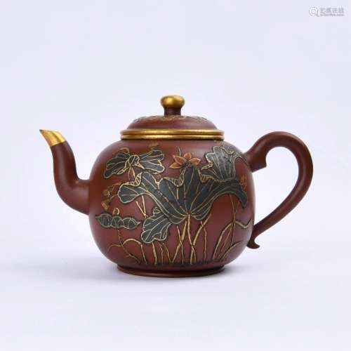 Chinese Zisha Teapot with Poem Pattern and Gold-traced