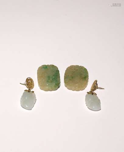 A PAIR OF CHINESE JADEITE EARRINGS MODERN Carved as double p...