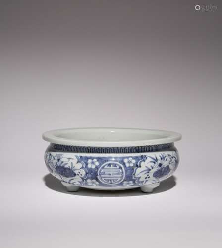 A CHINESE BLUE AND WHITE TRIPOD INCENSE BURNER 17TH CENTURY ...