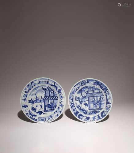 TWO SIMILAR CHINESE BLUE AND WHITE PLATES KANGXI 1662-1722 E...