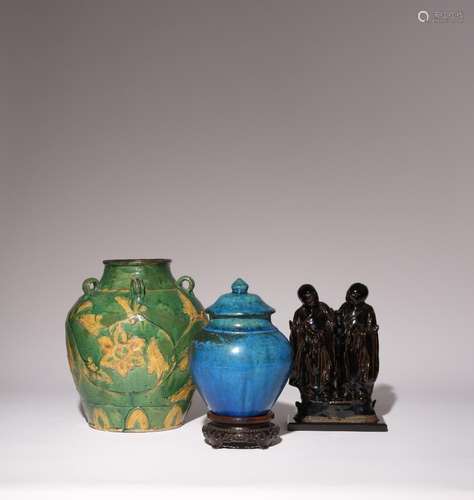 THREE CHINESE CERAMIC ITEMS MING DYNASTY Comprising: a treac...