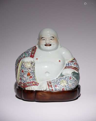 A CHINESE FAMILLE ROSE FIGURE OF BUDAI HE SHANG 20TH CENTURY...