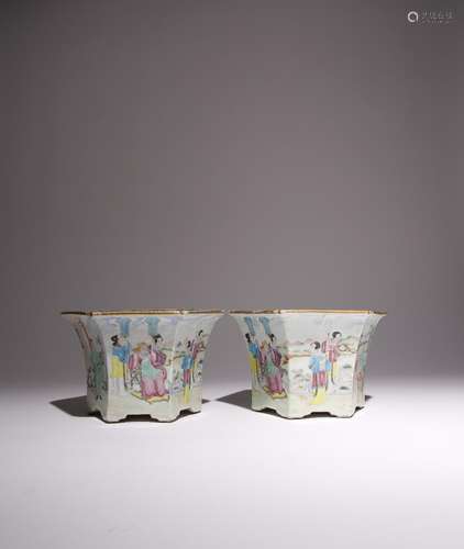 A PAIR OF CHINESE CANTON FAMILLE ROSE HEXAGONAL JARDINIERES ...