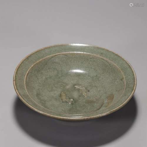 Celadon Glazed Dish with Double-fish Pattern, Longquan