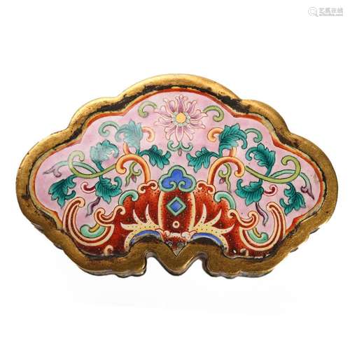 AN ENAMELLED BRONZE FLORAL BOX AND COVER